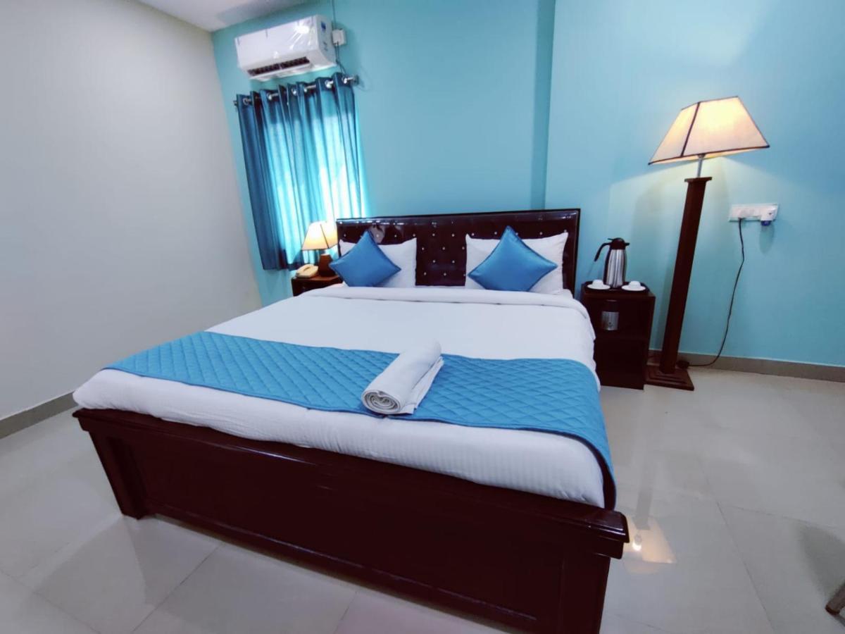 Hotel Prime Classic 샴샤바드 외부 사진