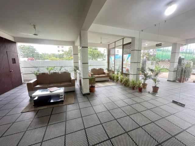 Hotel Prime Classic 샴샤바드 외부 사진
