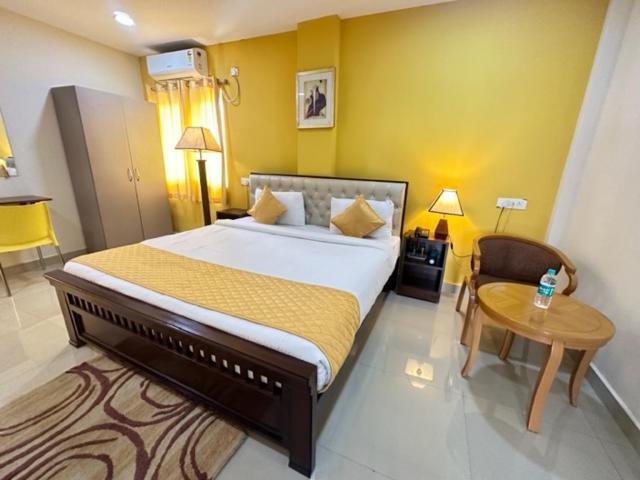Hotel Prime Classic 샴샤바드 외부 사진